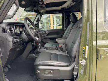 Jeep Wrangler Sahara nelimitat 2.0 T-GDI Allrad Hardt