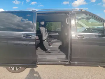 MERCEDES-BENZ EQV 300 Avantgarde NaviPlus 360  LED 7-Sitzer