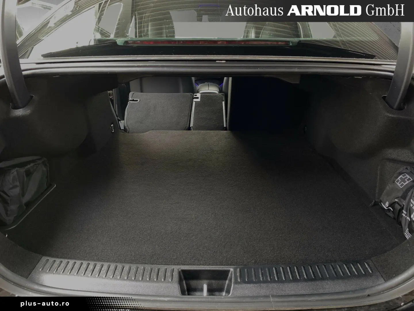 MERCEDES-BENZ E 300 de 4M AMG L Pano AHK Superscr. 3&hellip;