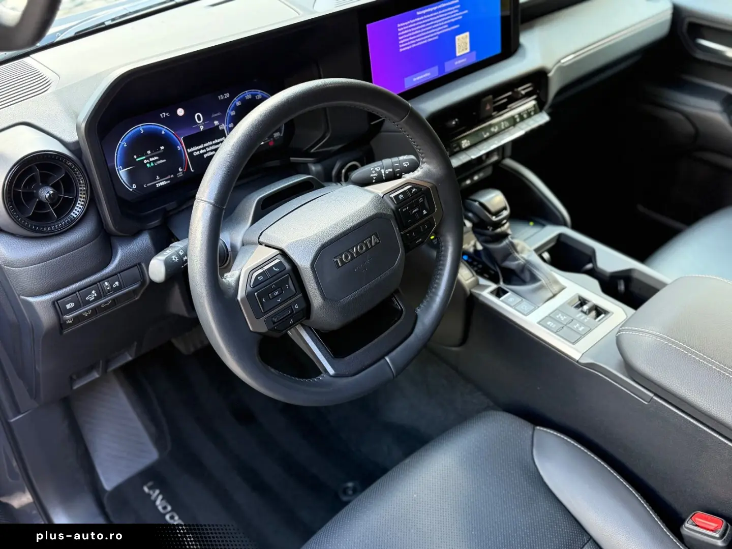 TOYOTA Land Cruiser 2.8 Executive AHK Service NEU!