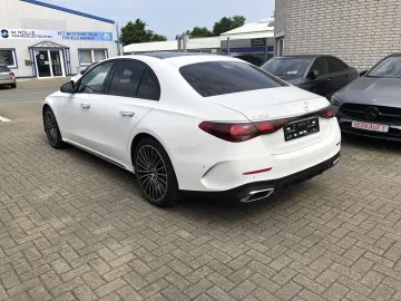 MERCEDES-BENZ E 200  AMG Sport Pano Super Burm Me Head