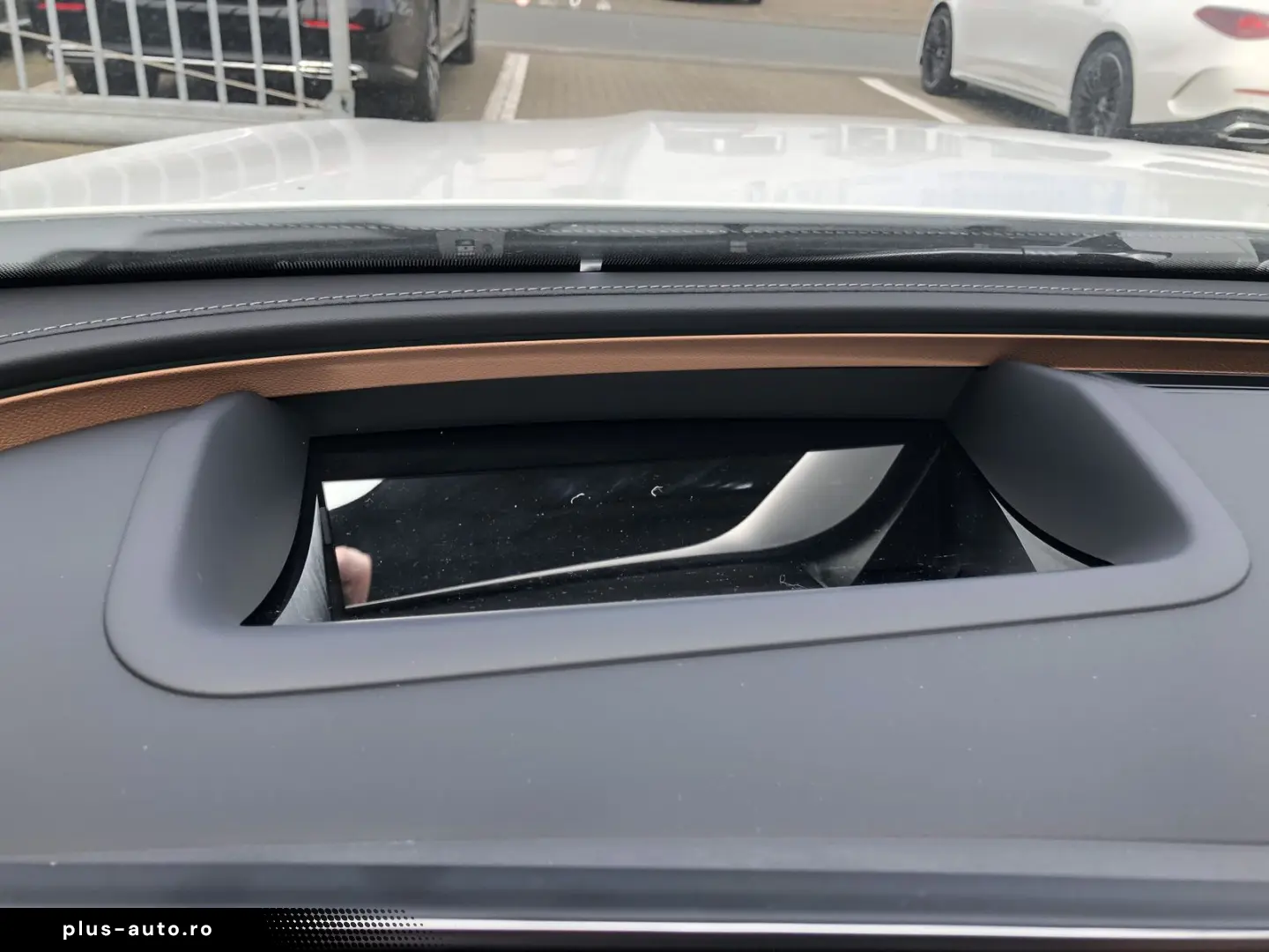 MERCEDES-BENZ E 200  AMG Sport Pano Super Burm Me Head