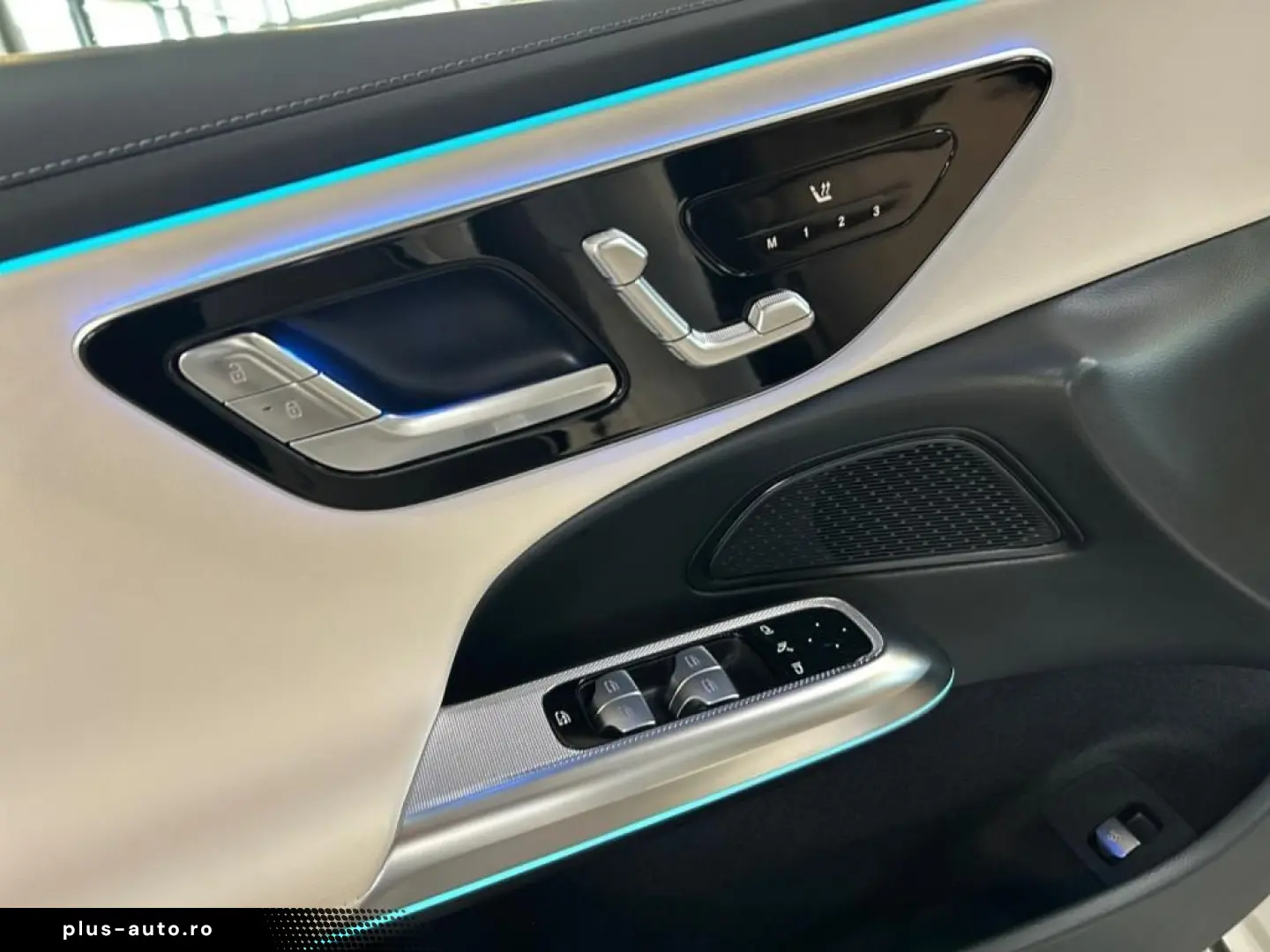 MERCEDES-BENZ E 200 Limousine AMG SUPERSCREEN DIGITAL 360