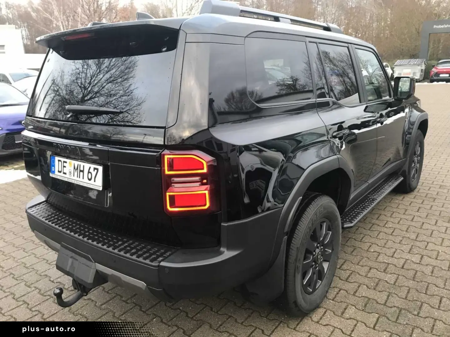 TOYOTA Land Cruiser 2.8 D-4D 4x4 Auto. Executive AZV