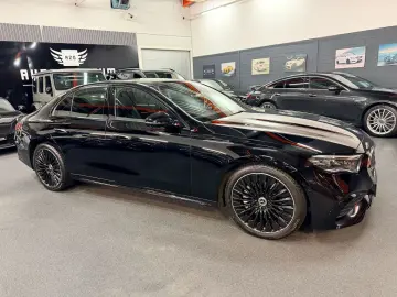 MERCEDES-BENZ E 220 d AMG SUPERSCREEN PANO DISTR BUR&hellip;