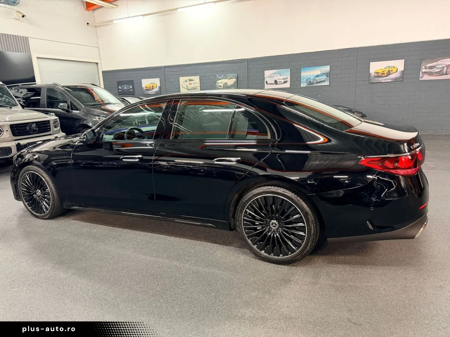 MERCEDES-BENZ E 220 d AMG SUPERSCREEN PANO DISTR BUR&hellip;