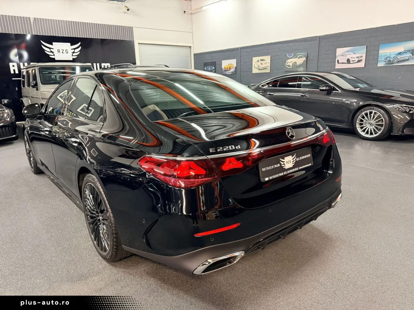 MERCEDES-BENZ E 220 d AMG SUPERSCREEN PANO DISTR BUR&hellip;