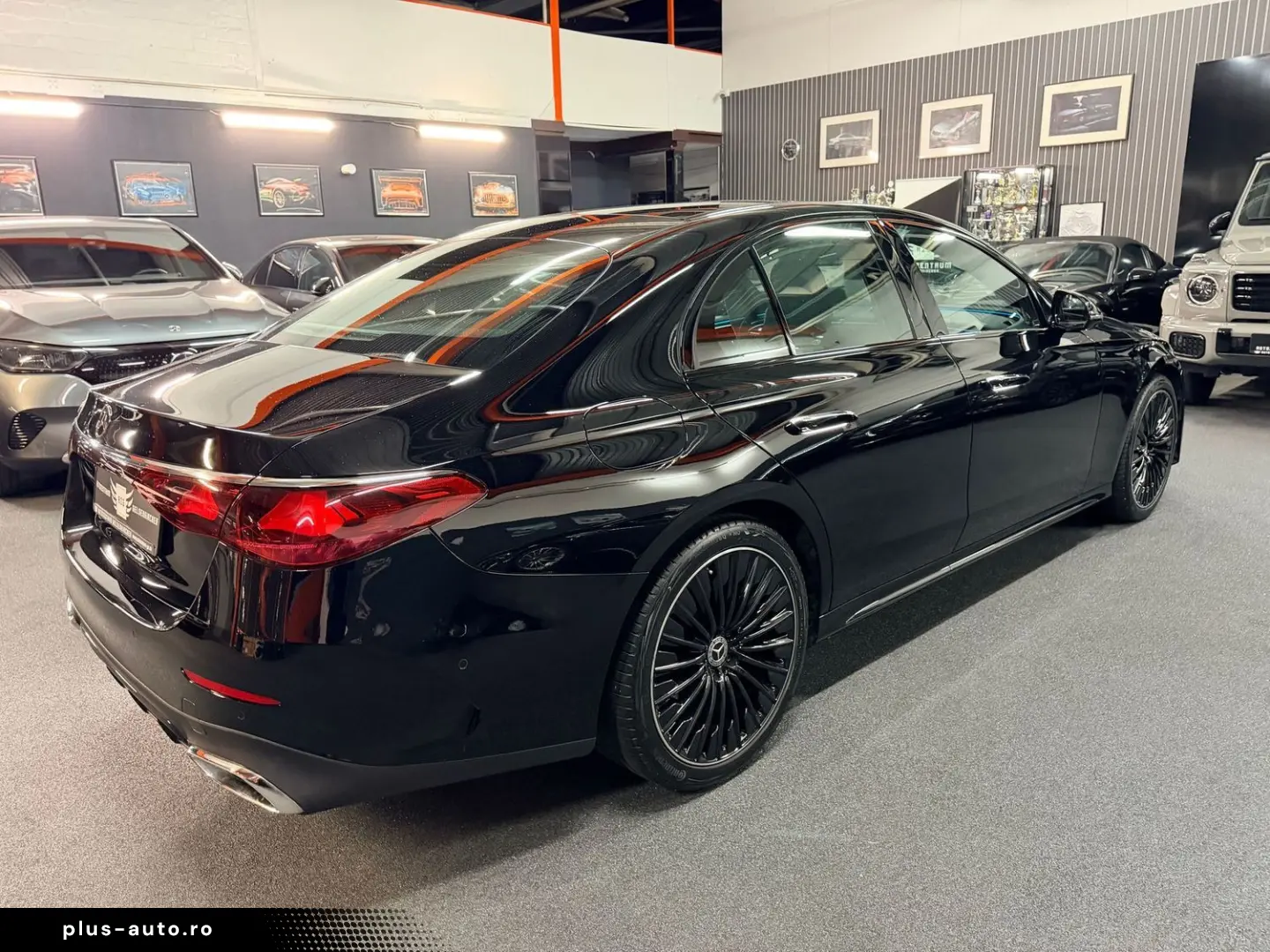 MERCEDES-BENZ E 220 d AMG SUPERSCREEN PANO DISTR BUR&hellip;