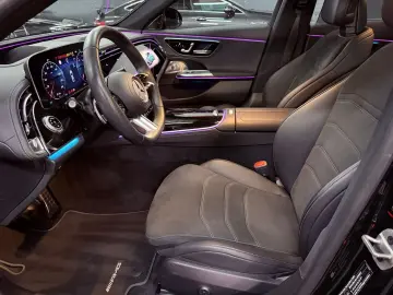 MERCEDES-BENZ E 220 d AMG SUPERSCREEN PANO DISTR BUR&hellip;