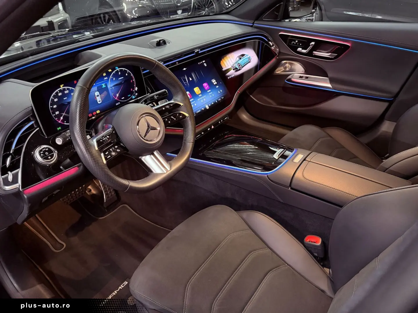 MERCEDES-BENZ E 220 d AMG SUPERSCREEN PANO DISTR BUR&hellip;