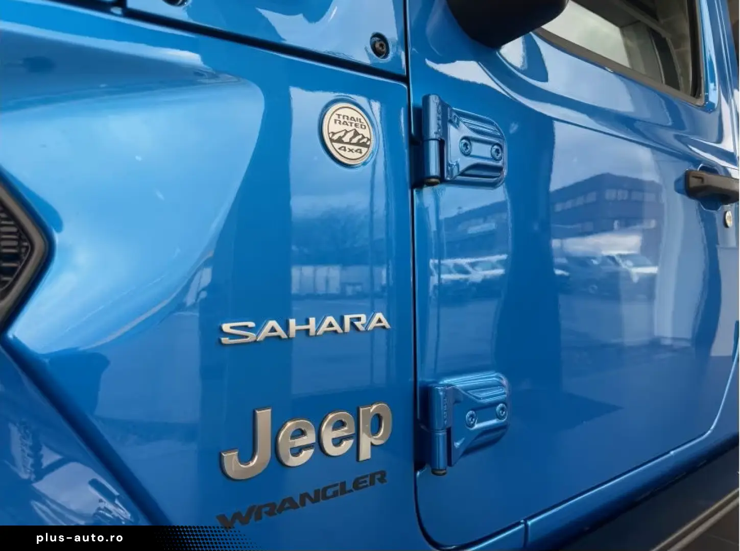 Jeep Wrangler Unlimited 2.0 Sahara SKY-ONE