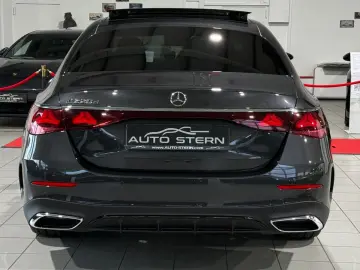 MERCEDES-BENZ E 220 d AMG Premium SUPERSCREEN PANO FULL