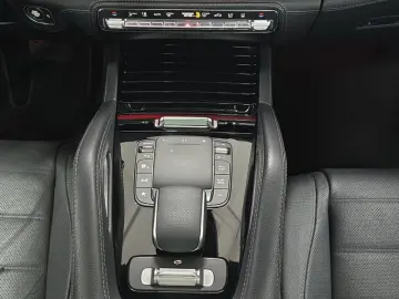 MERCEDES-BENZ GLE 580 4M