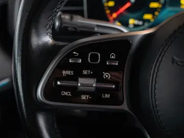 MERCEDES-BENZ GLE 350 d AMG 4Matic