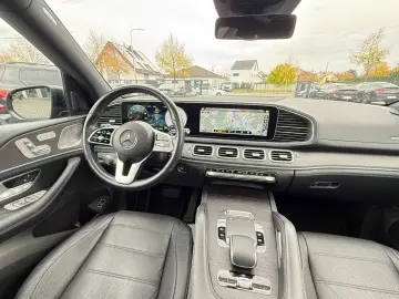 MERCEDES-BENZ GLE580