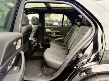 MERCEDES-BENZ GLE580