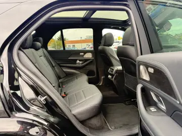 MERCEDES-BENZ GLE580