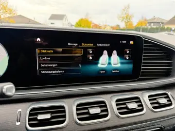 MERCEDES-BENZ GLE580