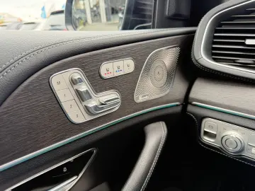 MERCEDES-BENZ GLE580