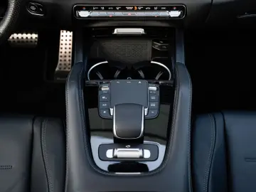 MERCEDES-BENZ GLE 450 d AMG Pano