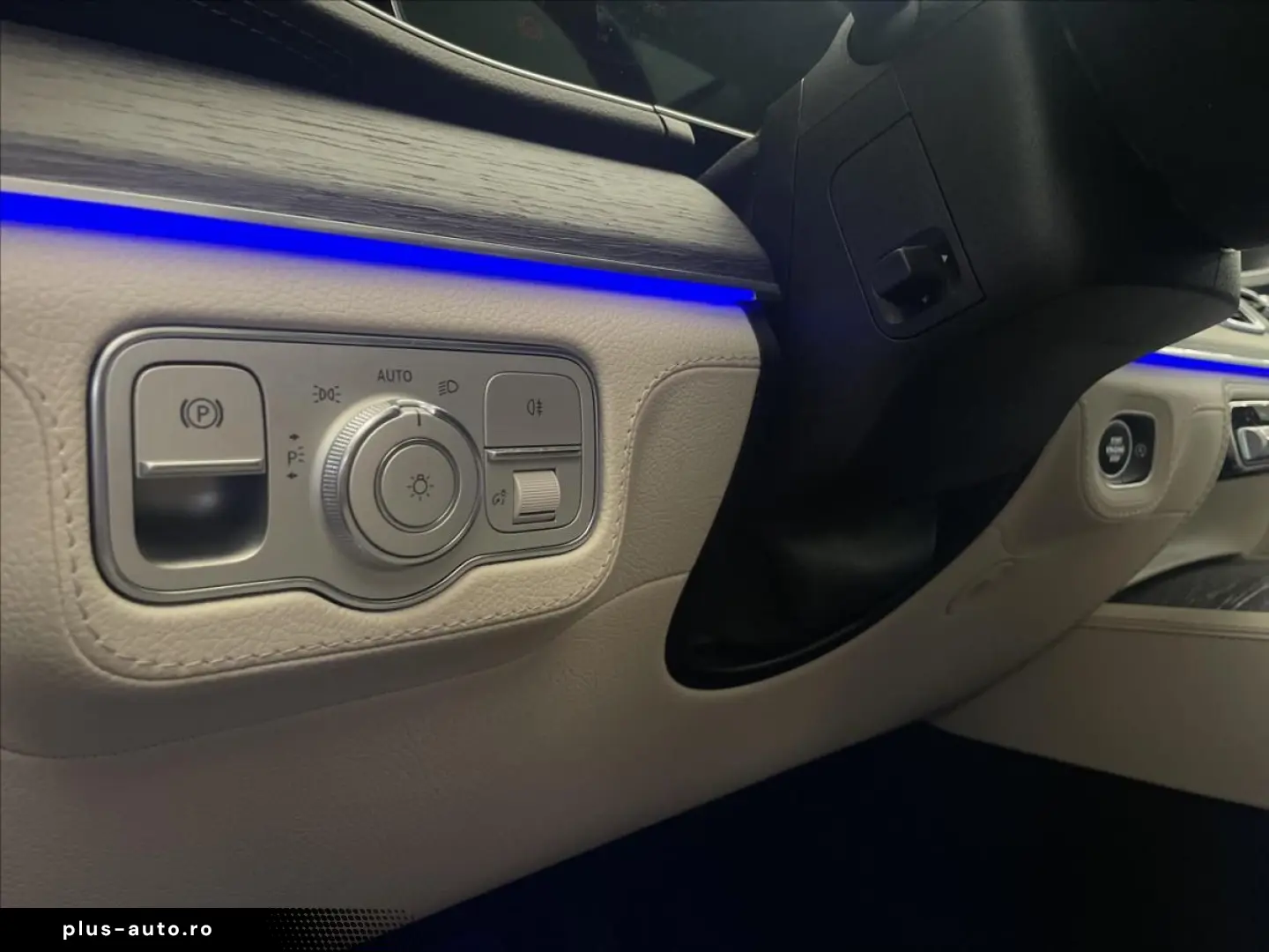 MERCEDES-BENZ GLE 400 400d 4Matic