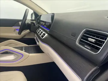 MERCEDES-BENZ GLE 400 400d 4Matic