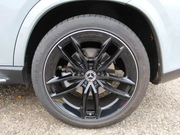 MERCEDES-BENZ GLE 450 d