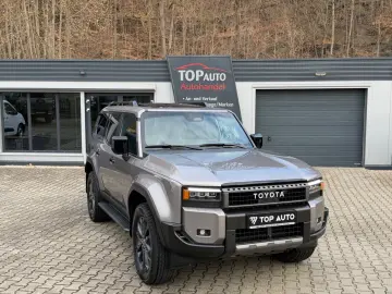 TOYOTA Land Cruiser 2.8 D-4D4WD TEC  Edit.Pan.Dach.360K