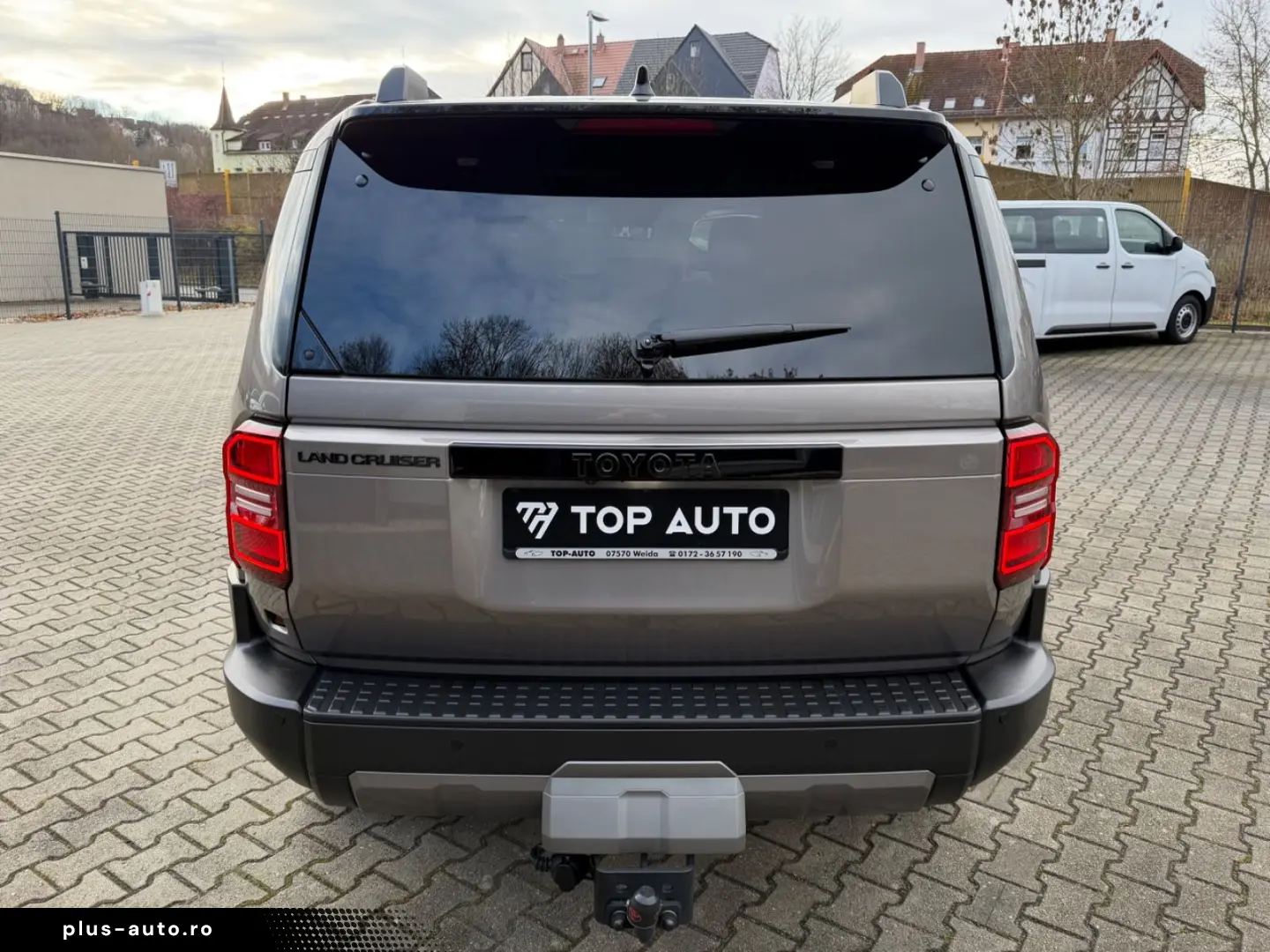 TOYOTA Land Cruiser 2.8 D-4D4WD TEC  Edit.Pan.Dach.360K