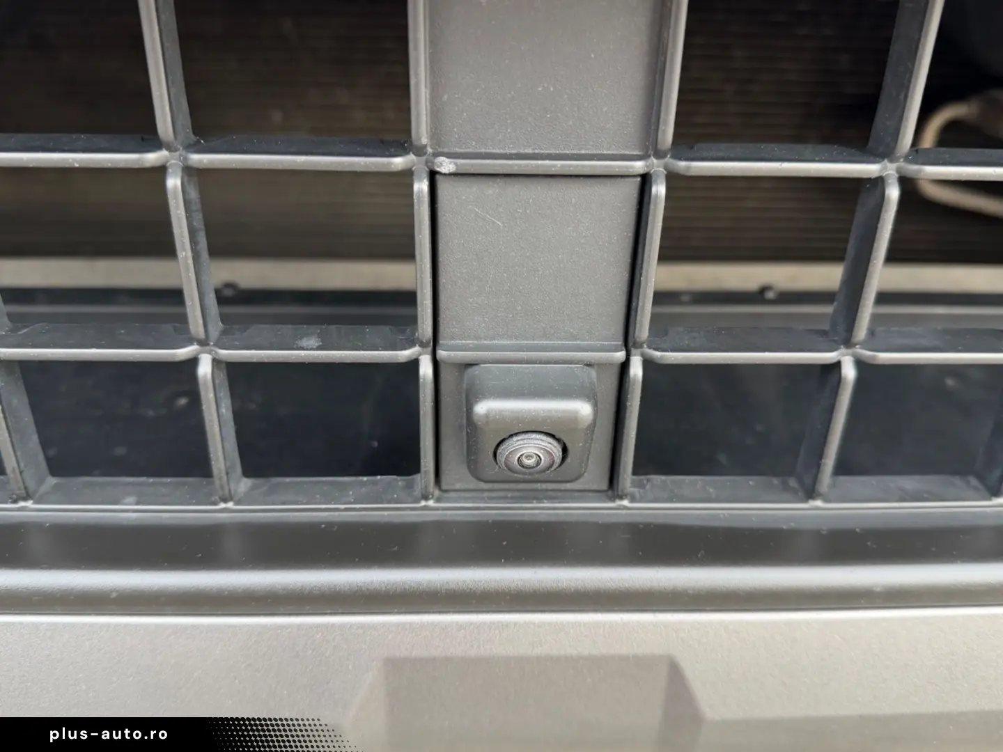 TOYOTA Land Cruiser 2.8 D-4D4WD TEC  Edit.Pan.Dach.360K