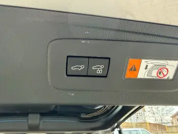 TOYOTA Land Cruiser 2.8 D-4D4WD TEC  Edit.Pan.Dach.360K