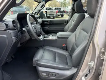 TOYOTA Land Cruiser 2.8 D-4D4WD TEC  Edit.Pan.Dach.360K