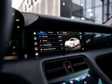 PORSCHE Taycan Taycan - Pano - Bose - CC - Adaptieve luf