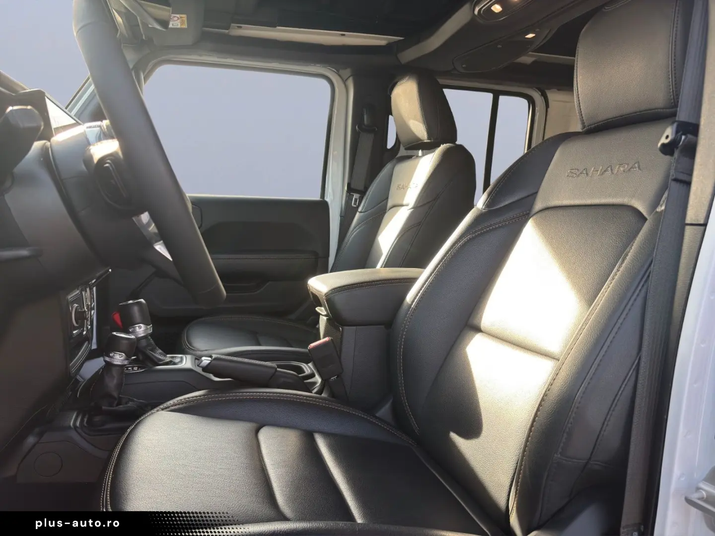 JEEP Wrangler ICE MY24 Sahara 2.0l T-GDI (272PS)