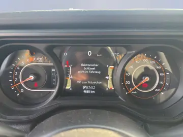 JEEP Wrangler ICE MY24 Sahara 2.0l T-GDI (272PS)