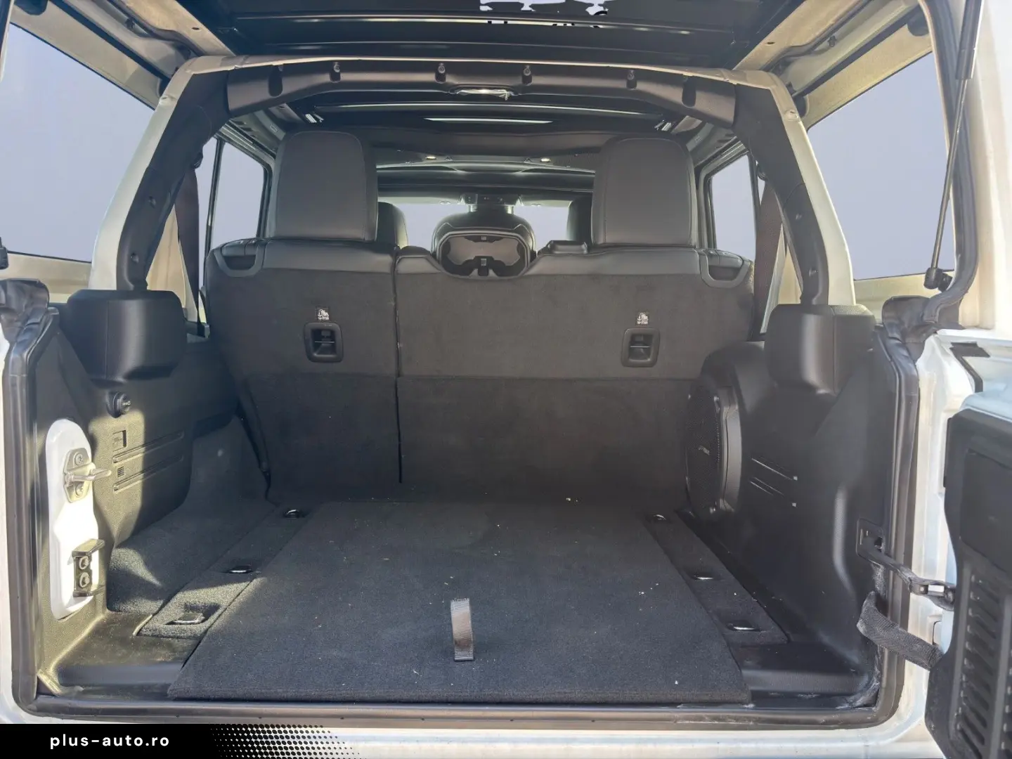 JEEP Wrangler ICE MY24 Sahara 2.0l T-GDI (272PS)