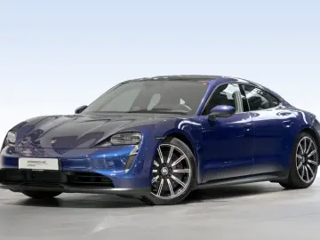 PORSCHE Taycan Surround-View Abstandstempomat Panorama