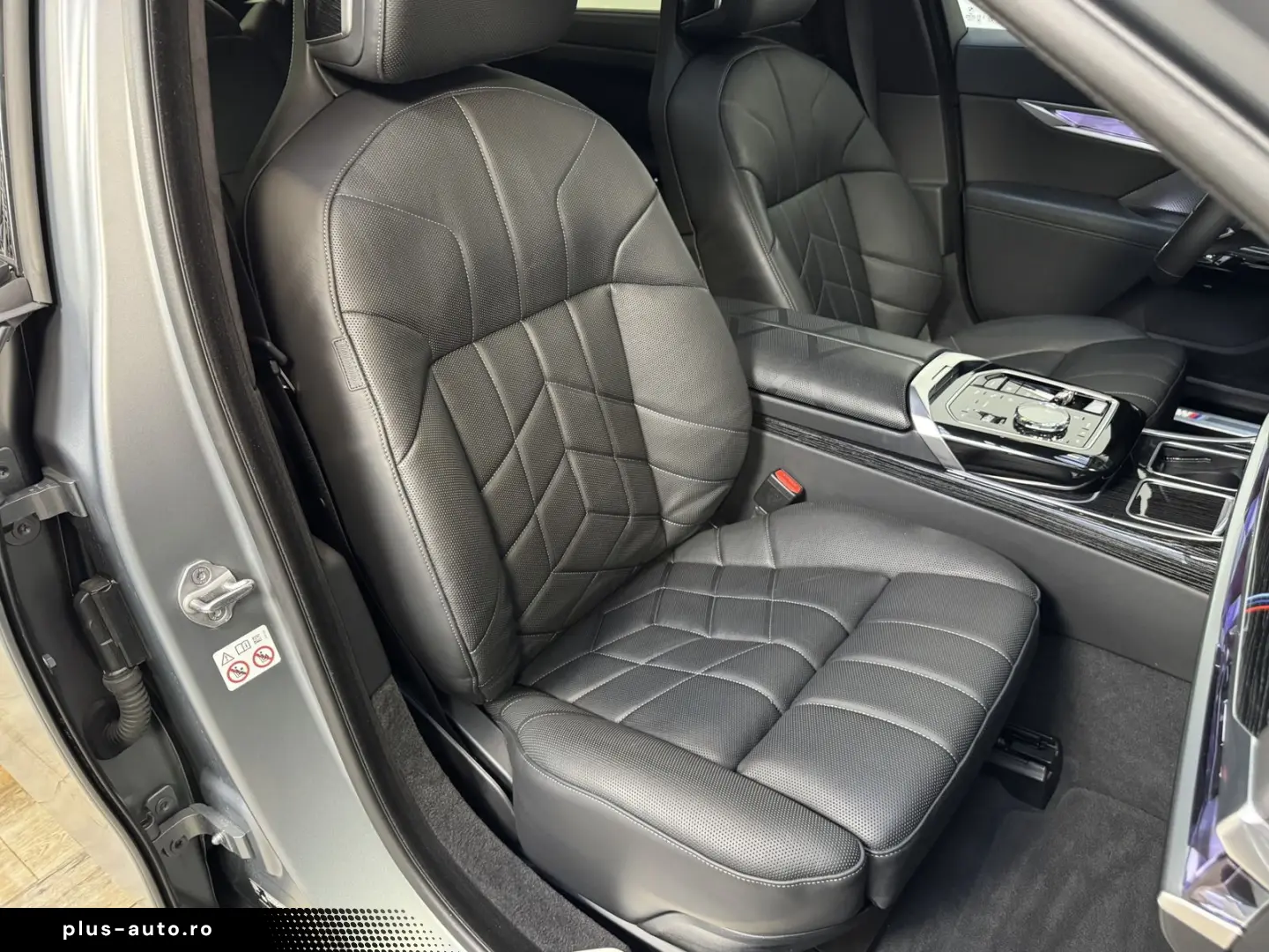 BMW 740d xDrive M Sport Pro TV Executive Lounge ACC