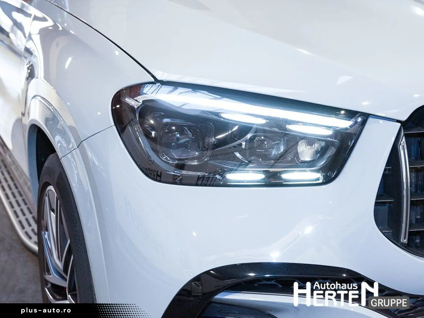 MERCEDES-BENZ HYBRID 4M