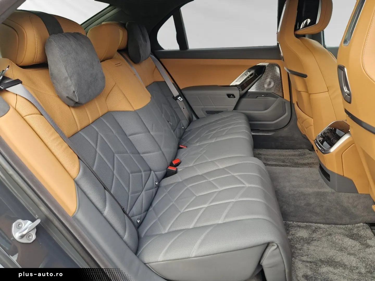 BMW 750e xDrive ExecutiveLounge TV Massage Ventilation