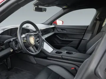 PORSCHE Taycan Performancebatterie Plus Surround View