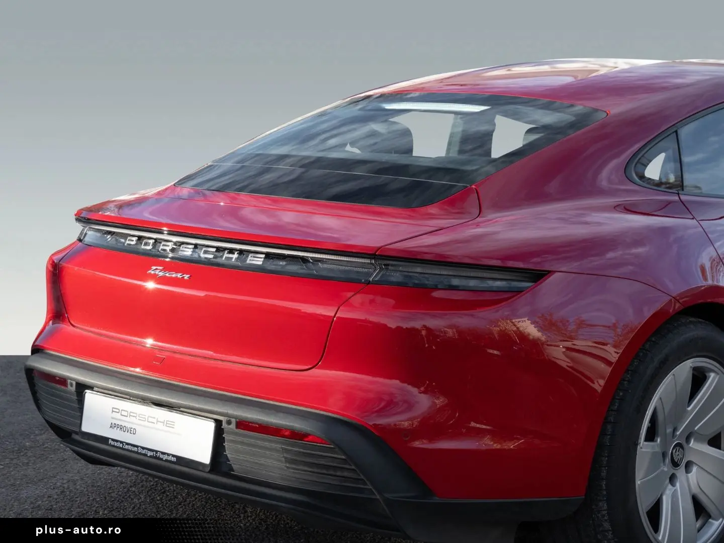 PORSCHE Taycan Performancebatterie Plus Surround View