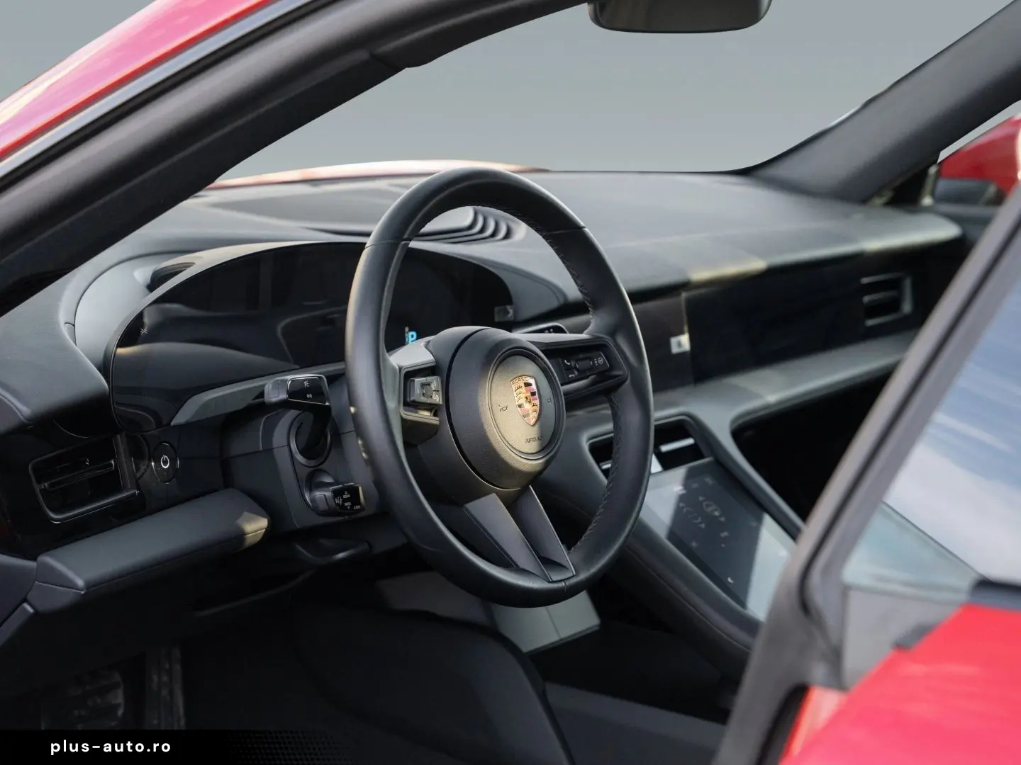 PORSCHE Taycan Performancebatterie Plus Surround View