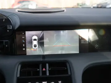 PORSCHE Taycan Performancebatterie Plus Surround View