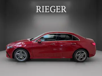 MERCEDES-BENZ A 250 4M Limousine AMG Totwinkel Multibeam SHZ