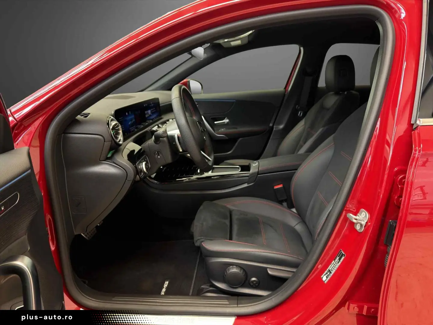 MERCEDES-BENZ A 250 4M Limousine AMG Totwinkel Multibeam SHZ