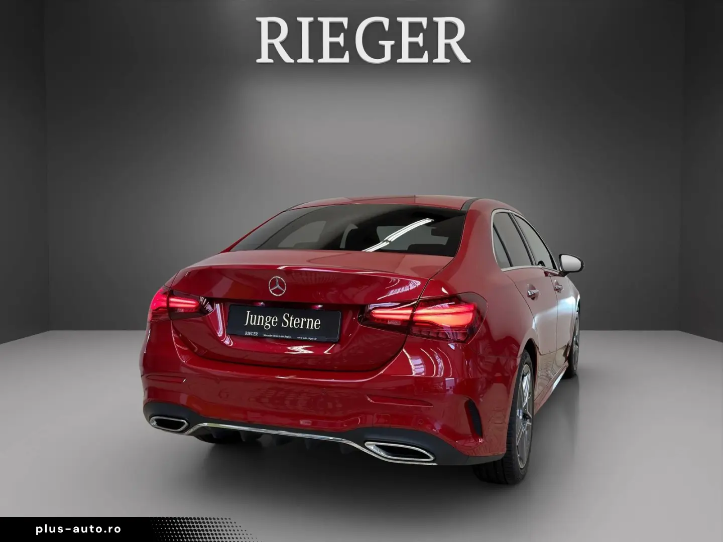 MERCEDES-BENZ A 250 4M Limousine AMG Totwinkel Multibeam SHZ