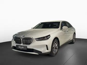 BMW 520d xDr Lim KomSi LivePro AdLED 360  DA  St Go