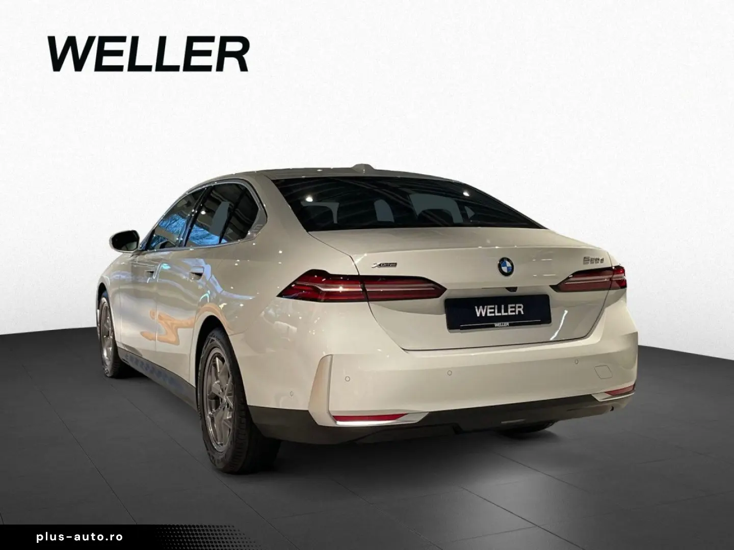 BMW 520d xDr Lim KomSi LivePro AdLED 360  DA  St Go