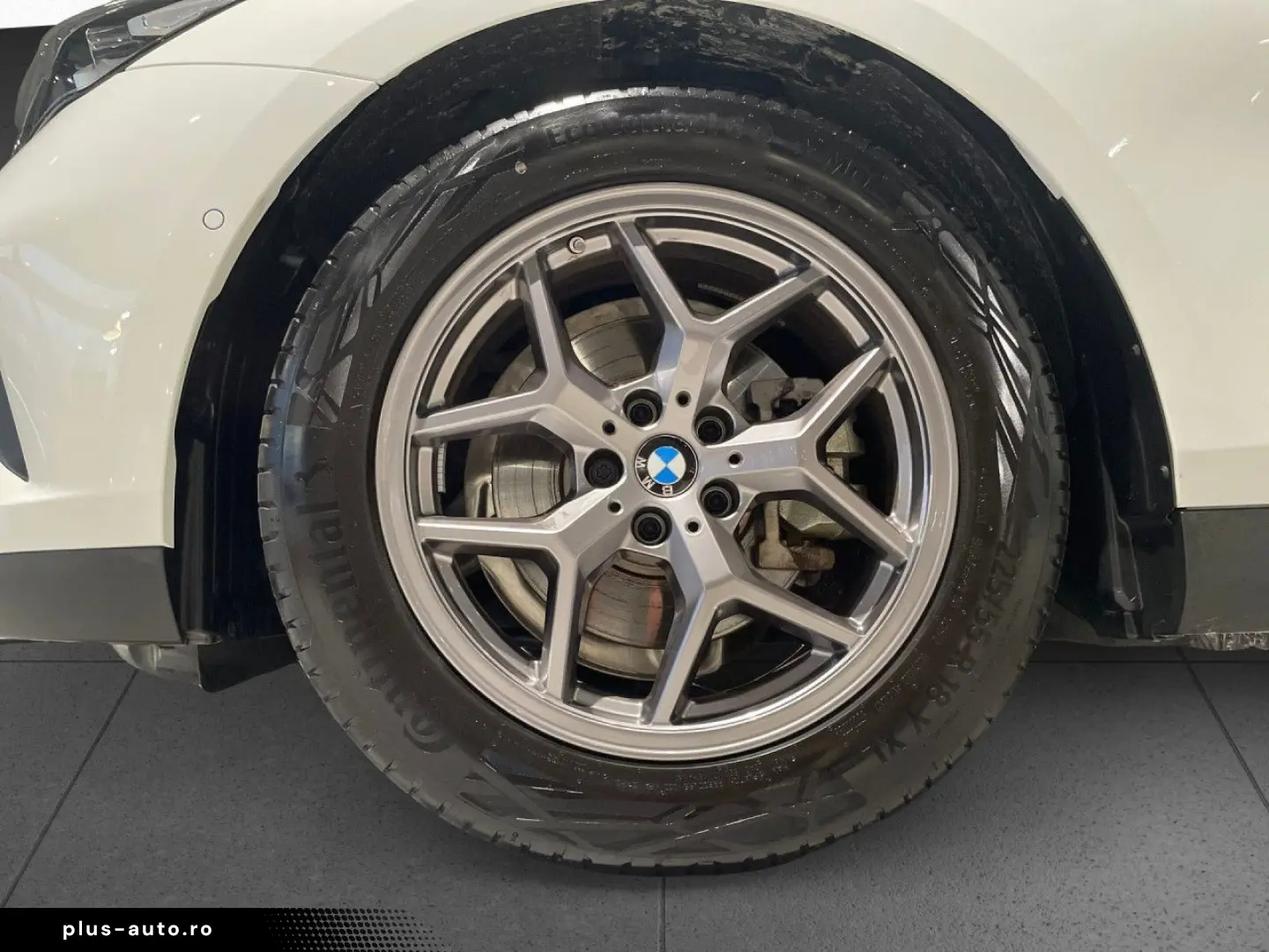 BMW 520d xDr Lim KomSi LivePro AdLED 360  DA  St Go